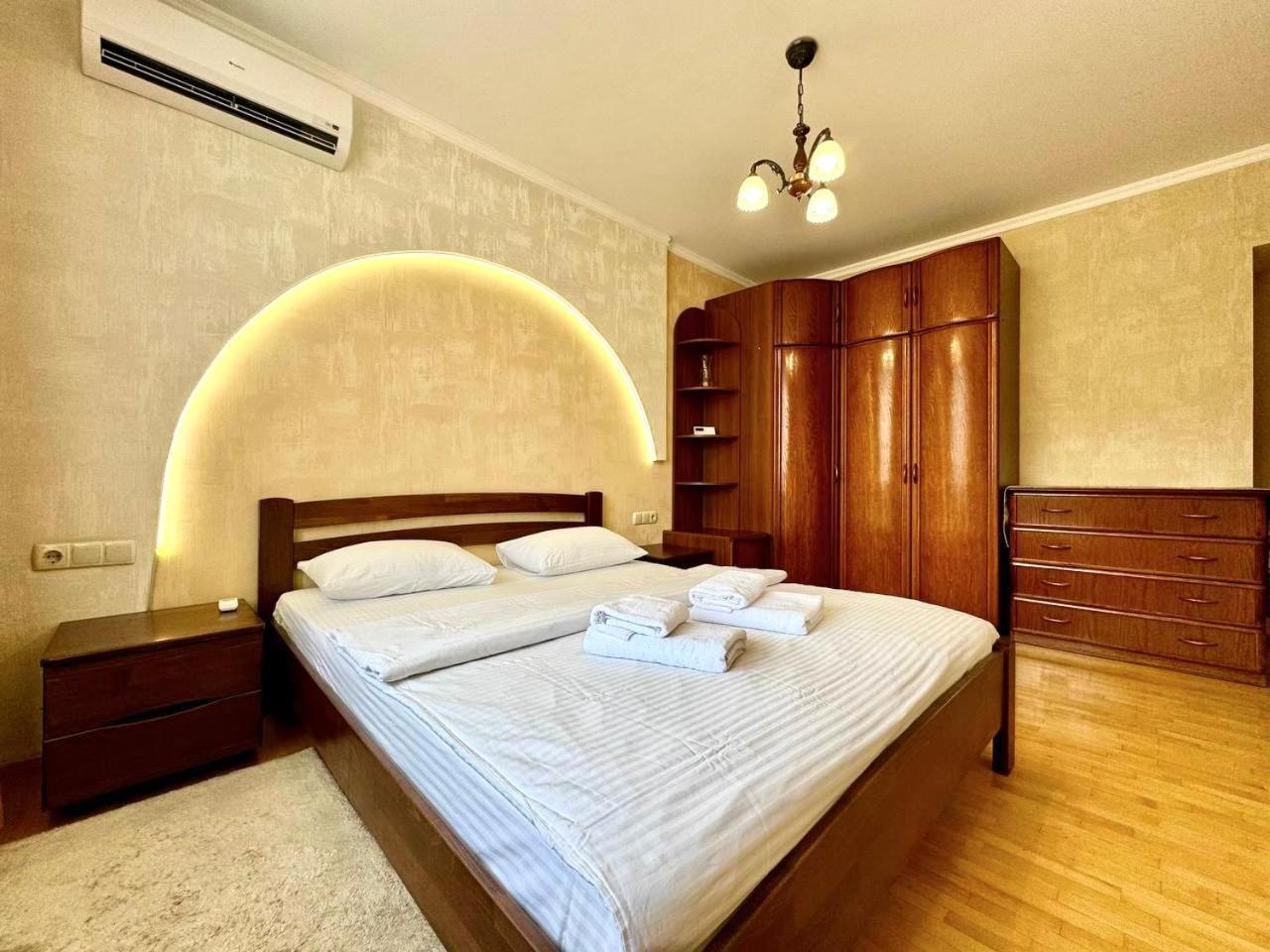 Apartpoltava Вишукані Просторі Апартаменти, Аграрний Університет, Звітна Документація Εξωτερικό φωτογραφία