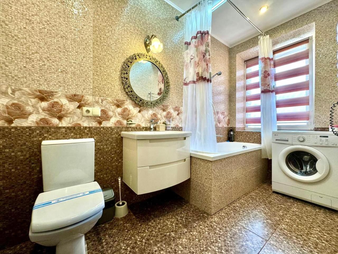 Apartpoltava Вишукані Просторі Апартаменти, Аграрний Університет, Звітна Документація Εξωτερικό φωτογραφία